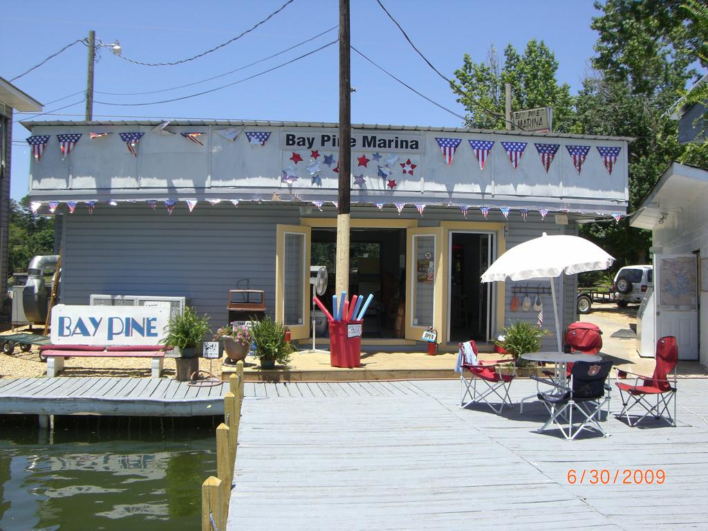 Bay Pine Marina LLC Jacksons Gap AL 36861 2568253336 Marinas